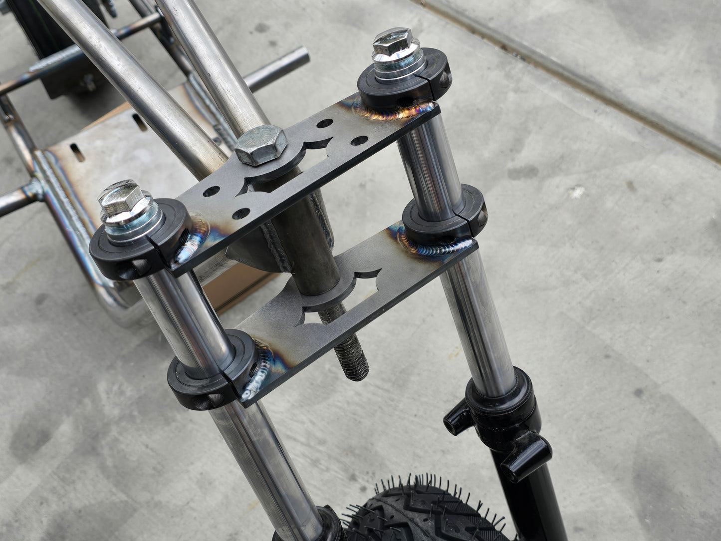 "GTS" suspension Triple trees